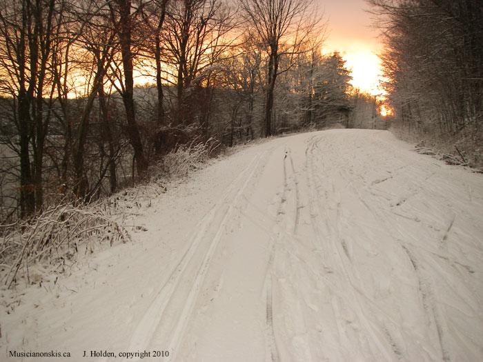 Snow and ski tracks on the Fortune Parkway